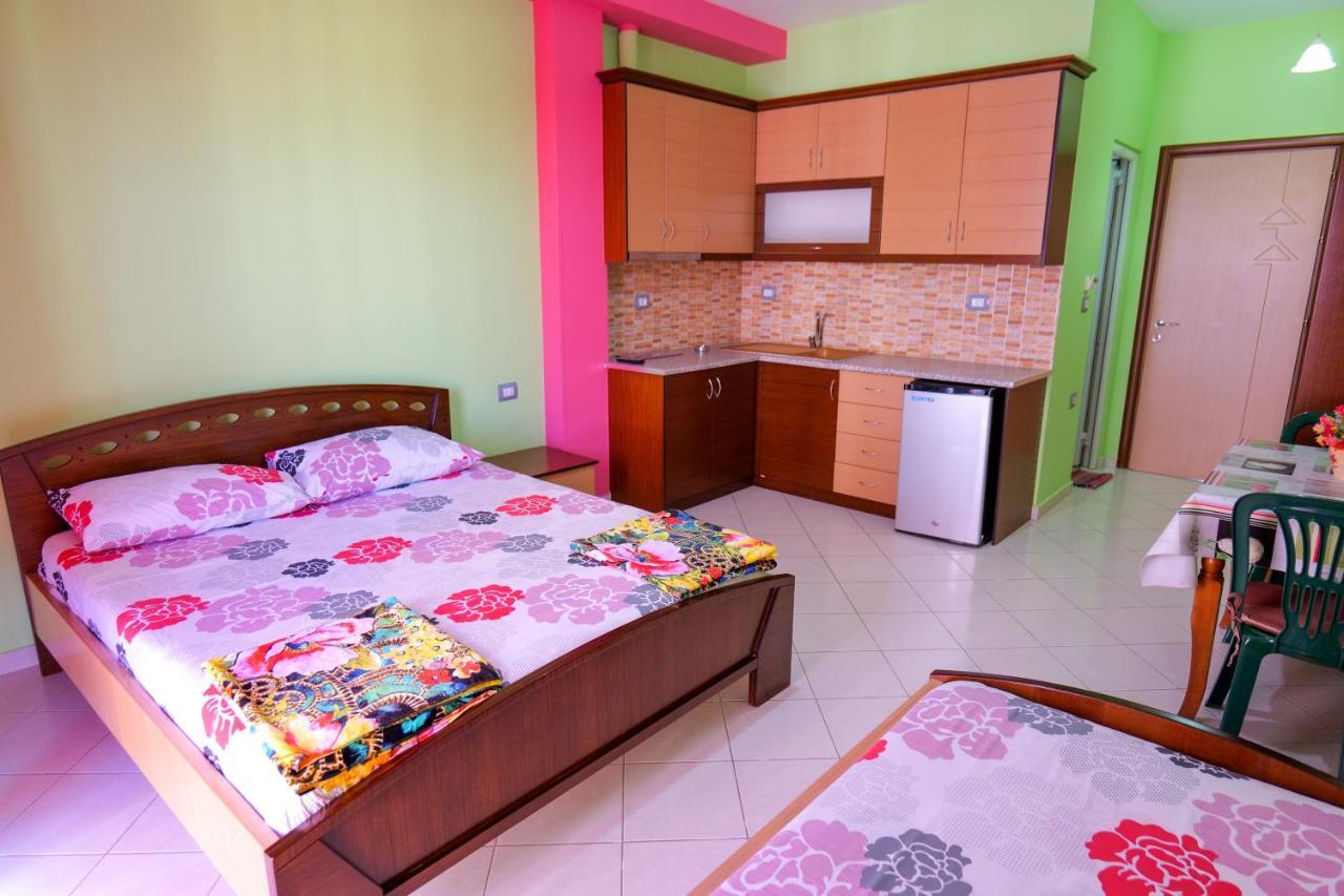 Vila Lida Sarandë Exterior foto