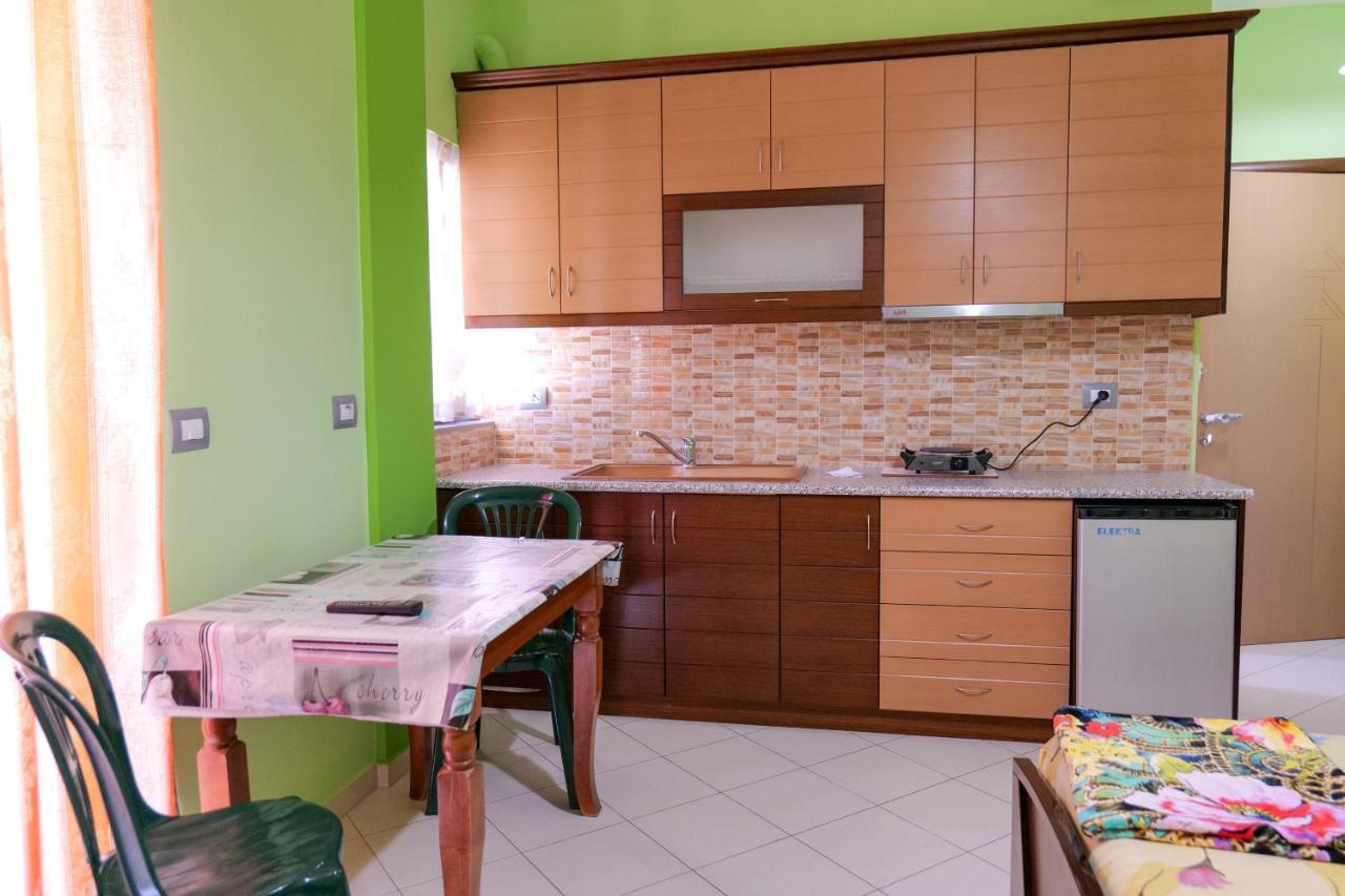 Vila Lida Sarandë Exterior foto