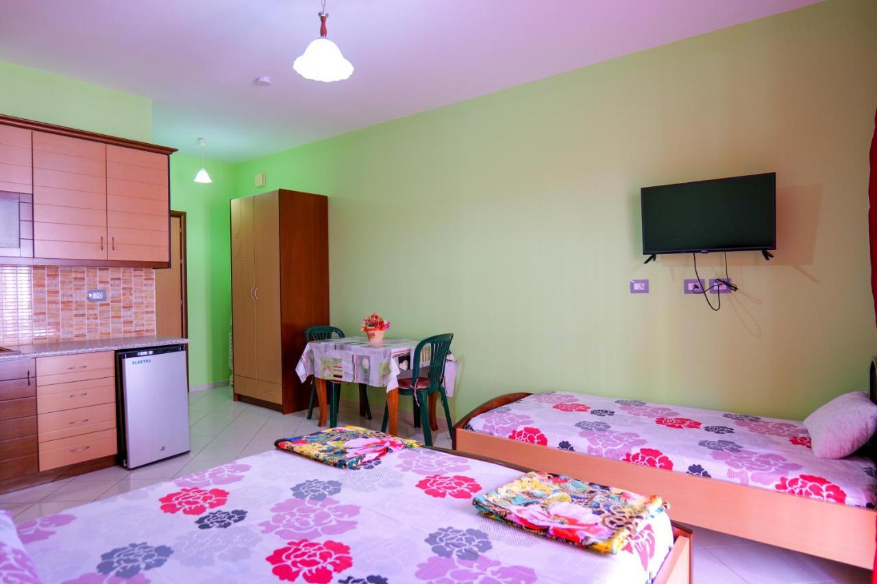 Vila Lida Sarandë Exterior foto