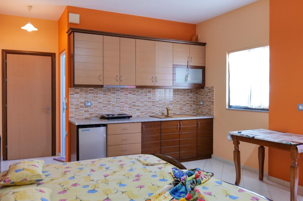 Vila Lida Sarandë Exterior foto