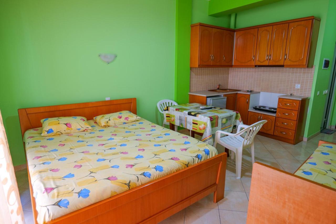 Vila Lida Sarandë Exterior foto