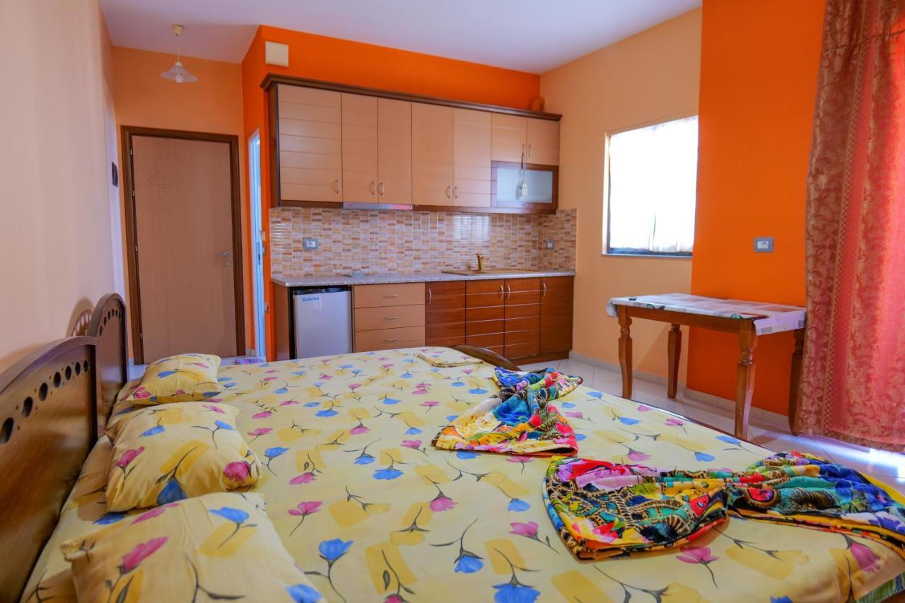 Vila Lida Sarandë Exterior foto