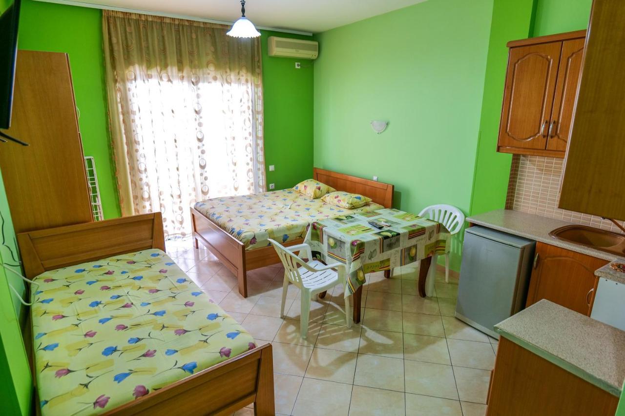 Vila Lida Sarandë Exterior foto